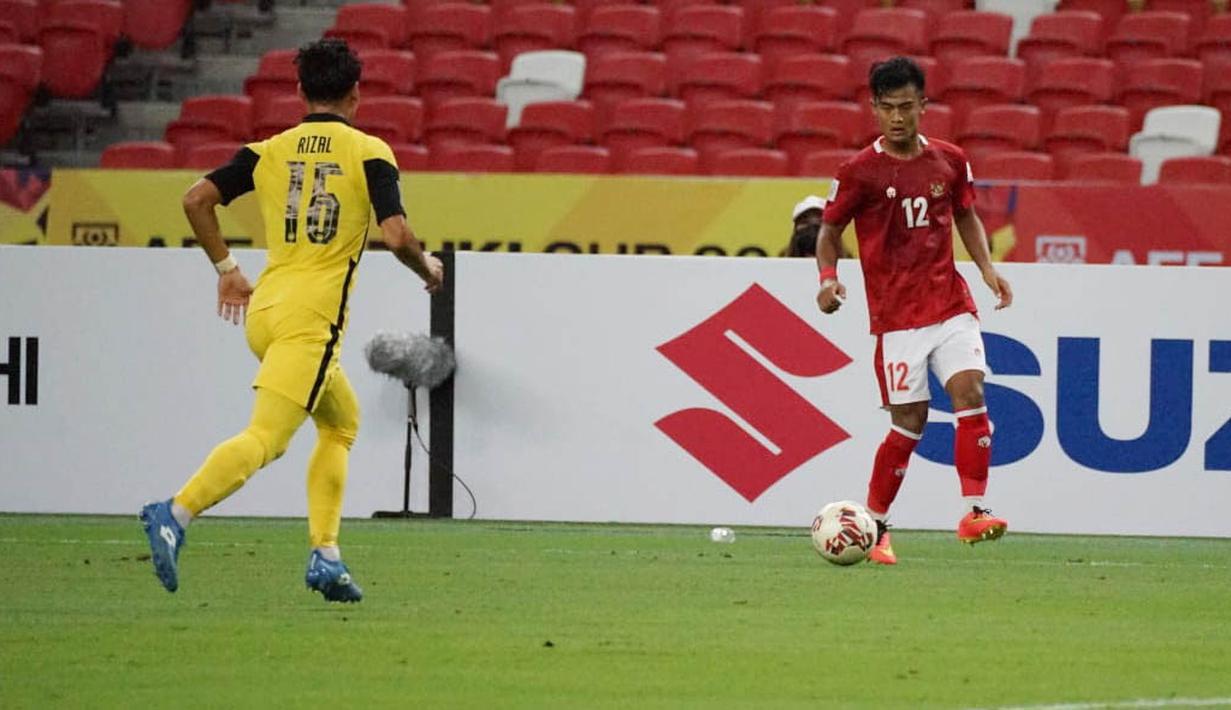 Pratama Arhan - Pemain PSIS Semarang ini tampil agresif sejak awal laga dan sering mengancam lini pertahanan Malaysia. Arhan berkontribusi saat Timnas Indonesia mencetak gol kedua. Puncaknya, dia mencetak gol indah pada menit ke-50 lewat tendangan keras dari luar kotak penalti. (Dok PSSI)
