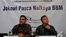 Peneliti Lingkaran Survei Indonesia (LSI), Ade Mulyana (kanan) membeberkan hasil penelitiannya terkait kenaikan harga BBM beberapa waktu lalu, Jakarta, Jumat (21/11/2014). (Liputan6.com/Johan Tallo)