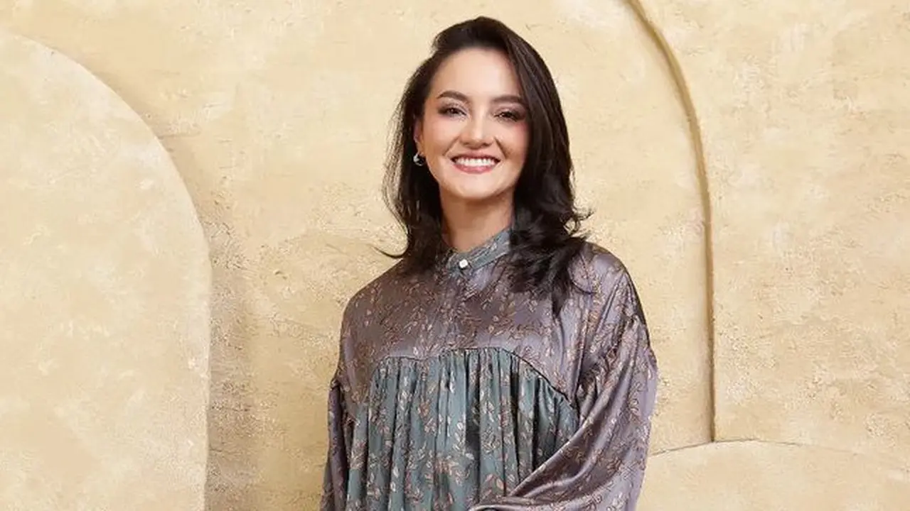 Inspirasi Baju Lebaran Tidak Brokat