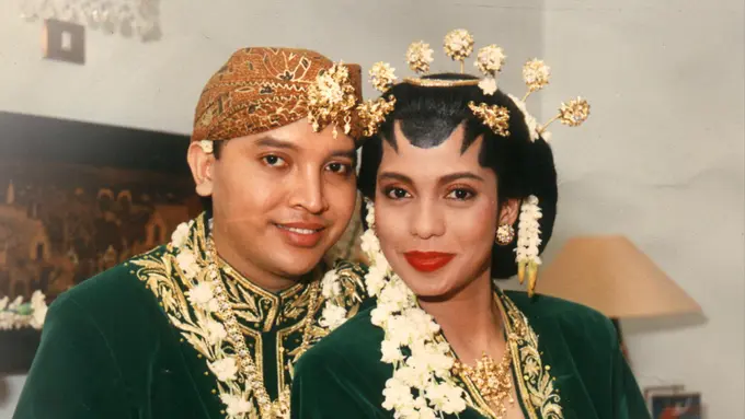 [Bintang] Soraya Haque dan Ekki Soekarno