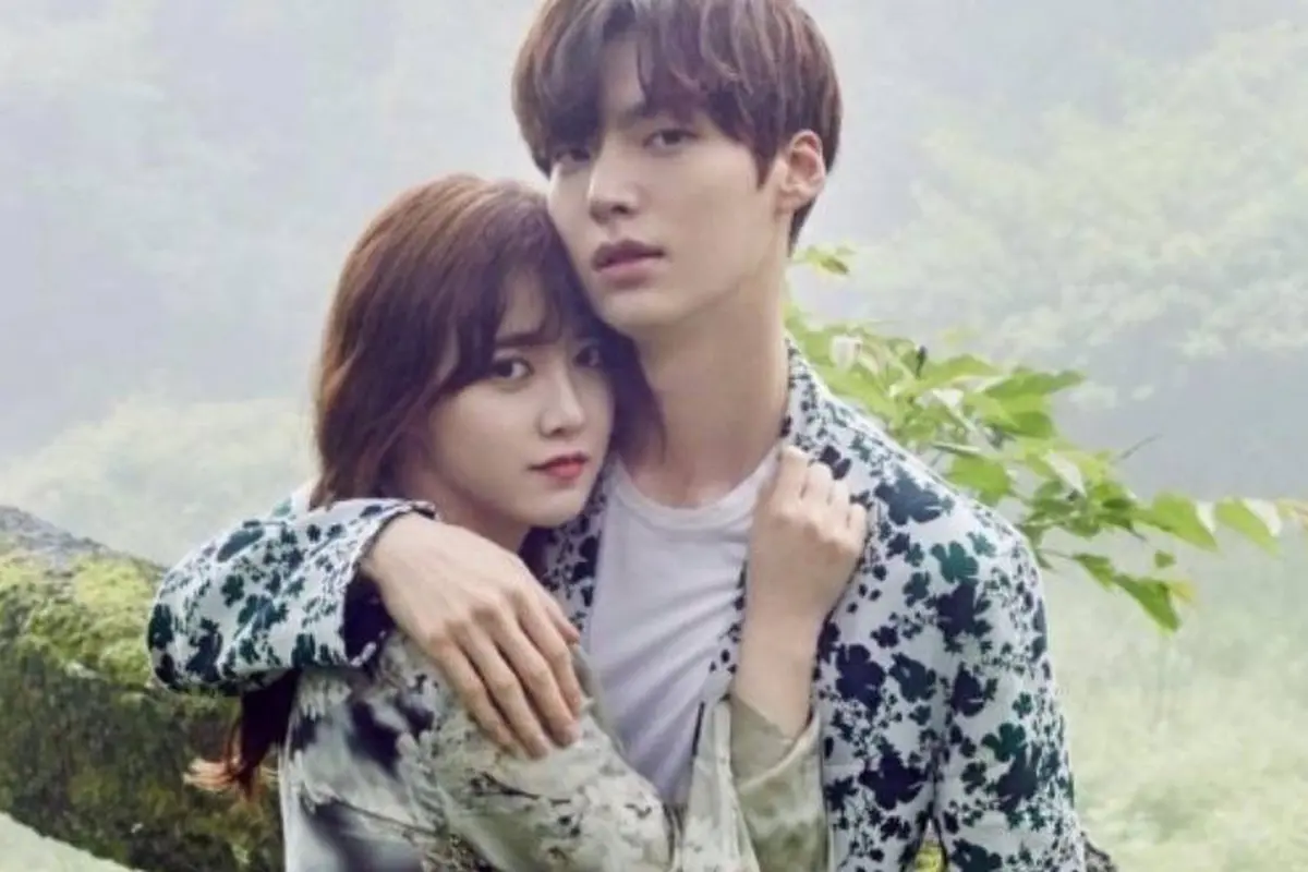 [Bintang] 8 Pasangan Artis Korea yang Mengalami Cinta Lokasi