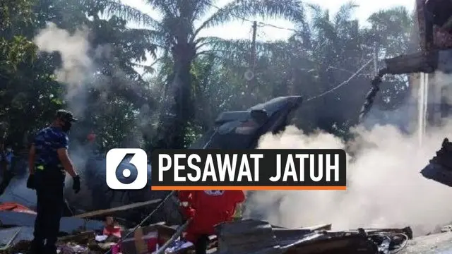 Kecelakaan pesawat tempur milik TNI Angkatan Udara terjadi di Riau Senin (15/6) pagi . Pesawat jatuh di daerah permukiman.