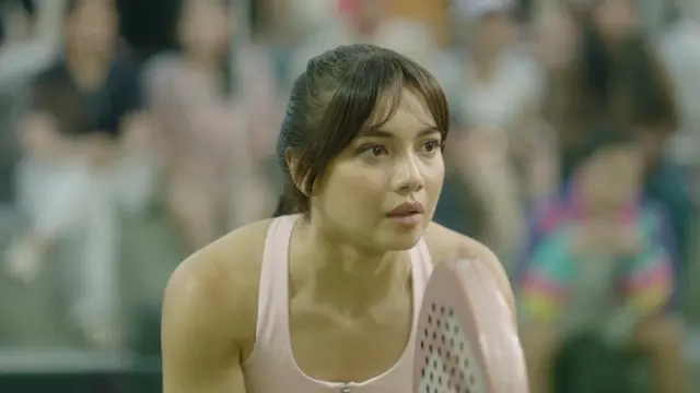 Angela Gilsha bintangi series Main Belakang
