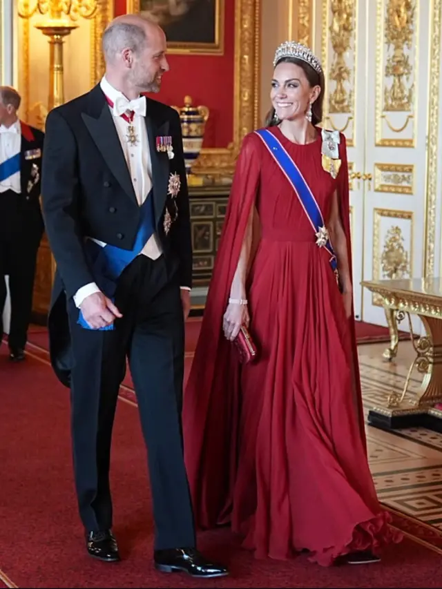 Gaya bangsawan Kate Middleton kenakan busana dari Dior dan Givenchy saat Jamu Presiden Prancis. [@princeandprincessofwales]