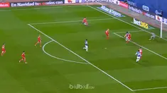 Berita video highlights La Liga 2017-2018, Real Sociedad vs Sevilla, dengan skor 3-1. This video presented by BallBall.