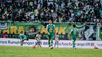 Mihailo Perovic dalam pertandingan BRI Super League, Persebaya Surabaya vs Arema FC, di Stadion Gelora Bung Tomo, Surabaya, Sabtu (22-11-2025). (Dok. persebaya.id)