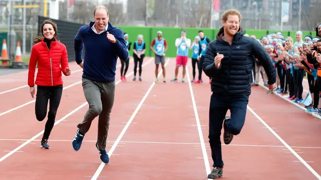 20170206-Keluarga-Kerajaan-Inggris-Prince-William-Prince-Harry-Kate-Middleton-AP