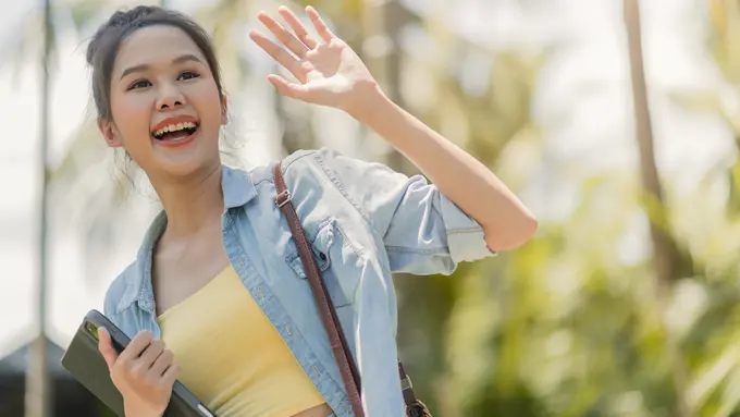 wanita juli kebaikan hati