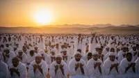6 Keutamaan Puasa Arafah: Amalan Istimewa Penghapus Dosa Setahun Lalu &amp; Akan Datang
