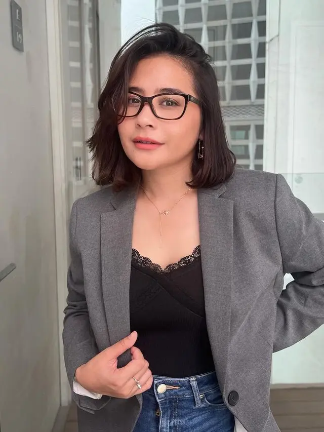 Styling Potongan Rambut Bob dari Artis Tanah Air