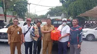 Hari ke-5 kebakaran di TPA Rawa Kucing Kecamatan Neglasari, Kota Tangerang, Bandara Internasional Soekarno-Hatta ikut mendirikan posko dan memberikan bantuan logistik kepada petugas gabungan yang bertugas memadamkan api.
