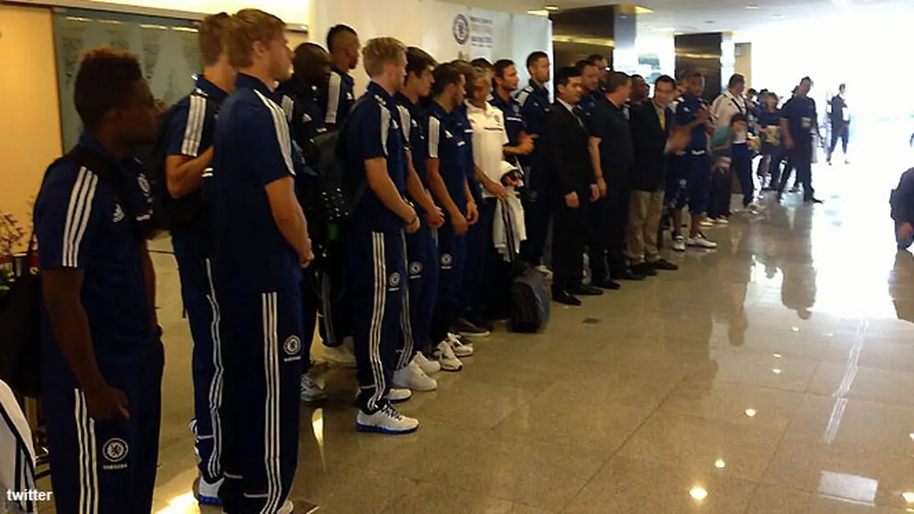 chelsea-di-bangkok-130712b.jpg