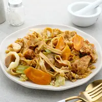 Ilustrasi kwetiau/Copyright shutterstock/tyasindayanti