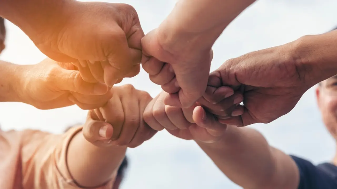 Solidaritas.