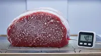 7 Tips Cairkan Daging Beku dengan Cepat dan Aman, Jaga Kualitas Tanpa Risiko Bakteri