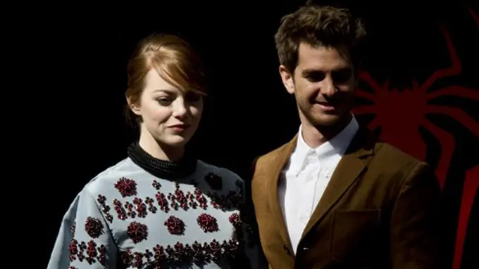 [Bintang] Emma Stone dan Andrew Garfield