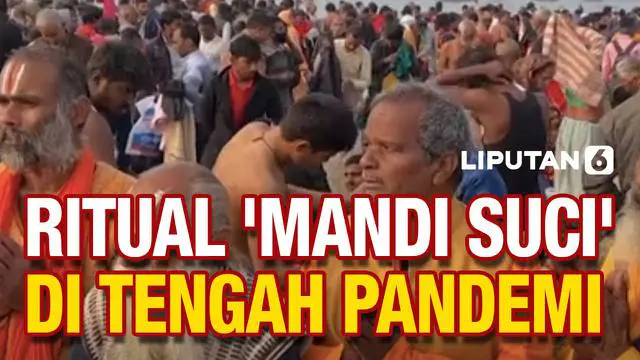 Ribuan warga India menjalani ritual mandi bersama sebagai bentuk mensucikan diri di sungai Gangga. Ritual ini digelar di tengah melonjaknya kasus Covid-19 di negara tersebut.