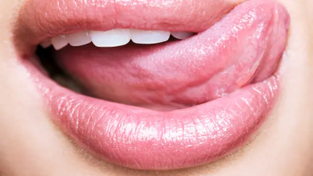 bibir wanita