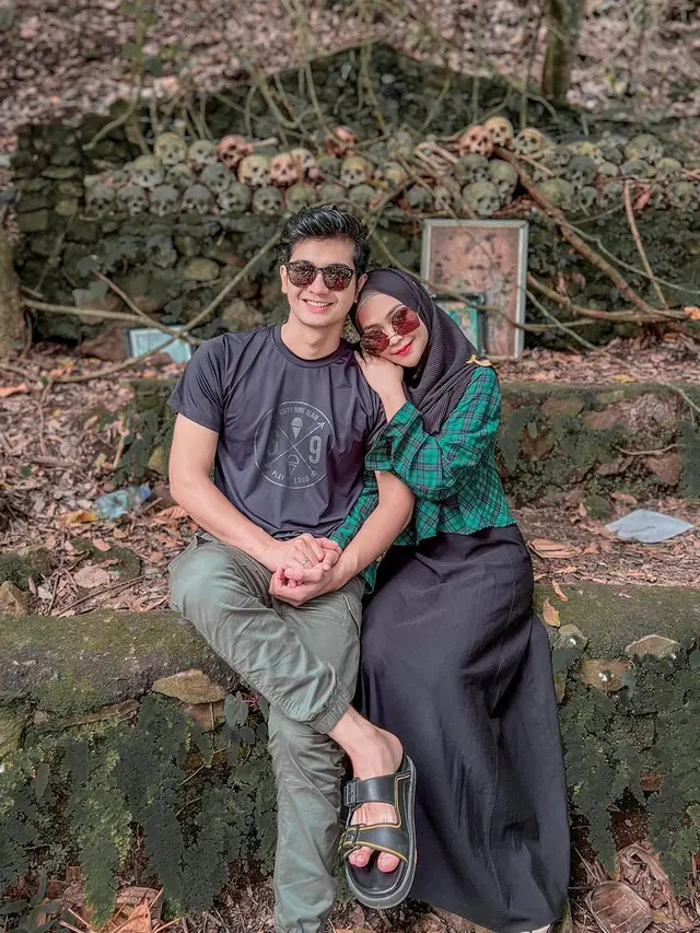 Ria Ricis dan Teuku Ryan. (Foto: Dok. Instagram @riaricis1795)