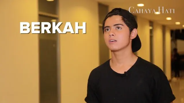 CAHAYA HATI: Berkah Bekerja Sambil Berpuasa Bagi Aliando Syarief