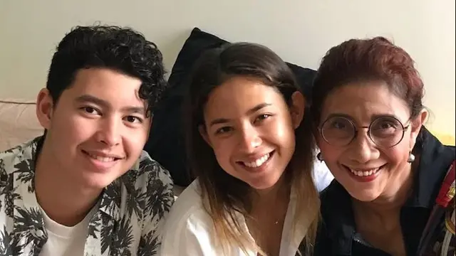 Alvy dan Susi Pudjiastuti