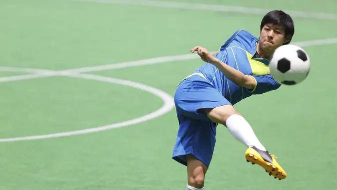 Rutin Grooming Pasca Main Bola, Pria Wajib Coba Biar Tetap Segar