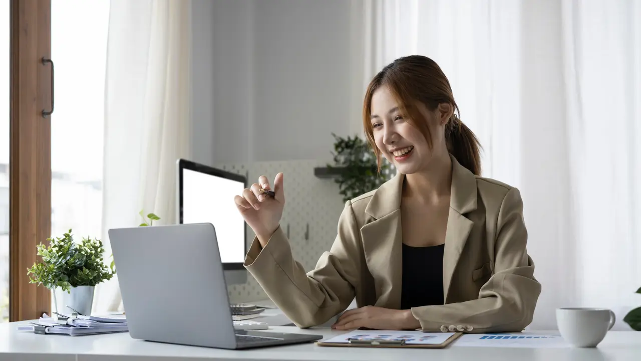 perempuan dan 9 mei bahagia