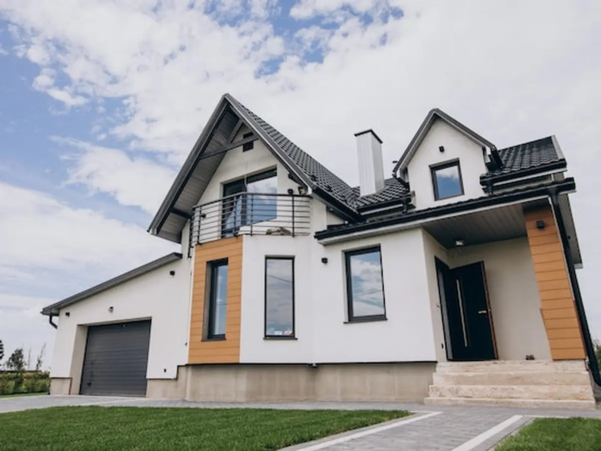 Arti Mimpi Melihat Orang Lain Membangun Rumah: Tafsir Dan Maknanya