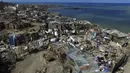Perkampungan Port-au-Prince yang terletak di pinggir pantai setelah dihantam badai Matthew, Haiti, Senin (10/10). Haiti menghadapi krisis kemanusian yang membutuhkan "respon masif" dari masyarakat internasional. (AFP Photo/Nicolas Garcia)