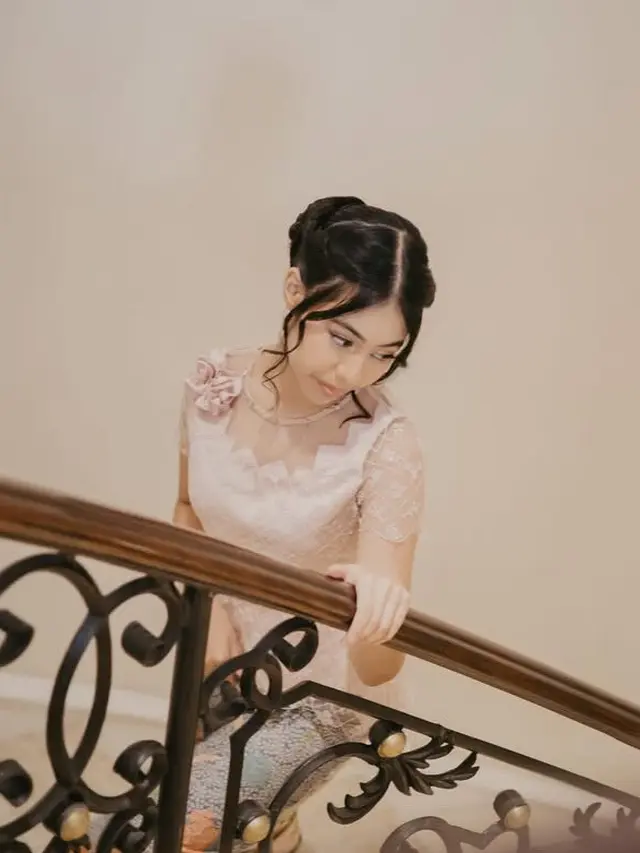 Pesona Kedua Adik Namira Adjani Putri Alya Rohali saat Acara Lamaran. [@savannahrachbini]