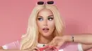 Melalui akun Instagram, Tasya Farasya tampak mengunggah momen saat dirinya melakukan cosplay. Ibu dua anak ini tampil dengan melakukan cosplay menjadi karakter Barbie. (Liputan6.com/IG/@tasyafarasya)