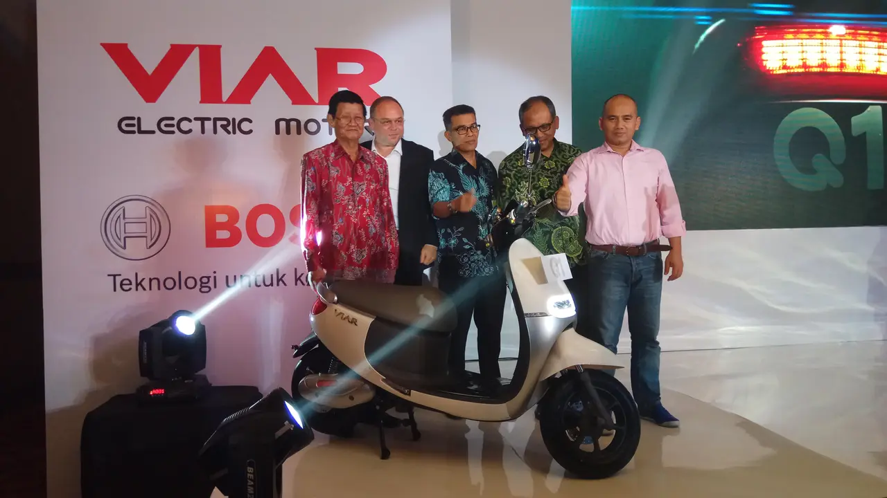 Peluncuran Viar Q1