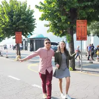 Dimas Anggara dan Amanda Rawles di Milan untuk syuting film Promise. (Foto: Alexander Thian/Screenplay Films)