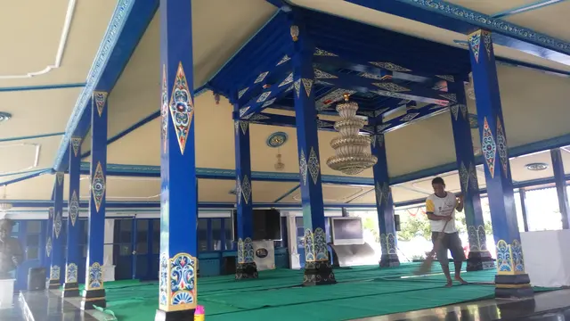 almarhum akan dimakamkan di Makam Somenggalan, Dusun Kemusuk, Desa Argomulyo, Kecamatan Sedayu, Bantul yang berjarak 300 meter dari Museum Soeharto. (Liputan6.com/Switzy Sabandar)