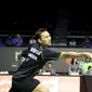 Tunggal putra Indonesia Sony Dwi Kuncoro lolos ke final Singapore Open Super Series 2016 usai mengalahkan unggulan dua asal Tiongkok, Lin Dan, Sabtu (16/4/2016). (Liputan6.com/Humas PB PBSI)