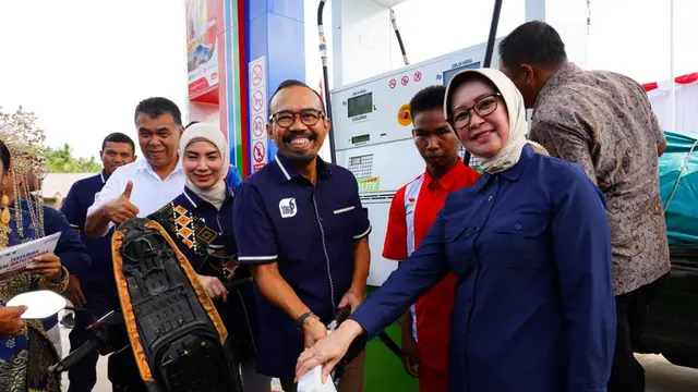 BPH Migas bersama badan usaha penugasan secara serentak meresmikan 29 penyalur BBM Satu Harga yang dipusatkan di empat lokasi.
