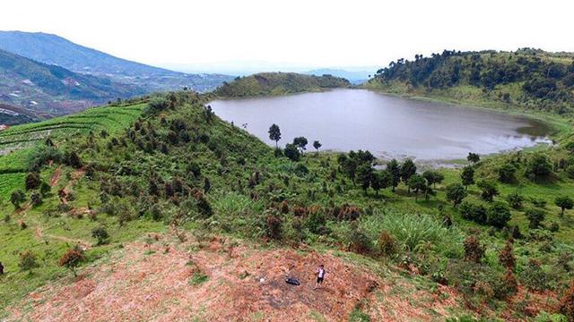 9 Wisata Batang Paling Populer, Banyak Spot yang Masih Perawan