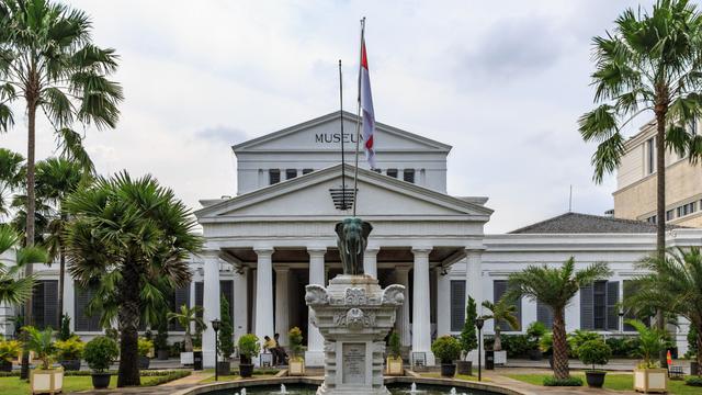 Museum Nasional/copyright shutterstock/Uwe Aranas