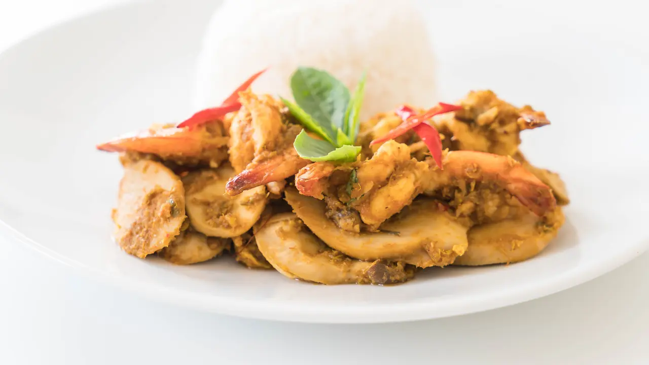 Resep Tumis Jamur Balado: Pedas Gurih yang Bikin Kamu Ketagihan!