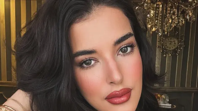 Gaya Makeup Bold Ala Tasya Farasya. (instagram/tasyafarasya)