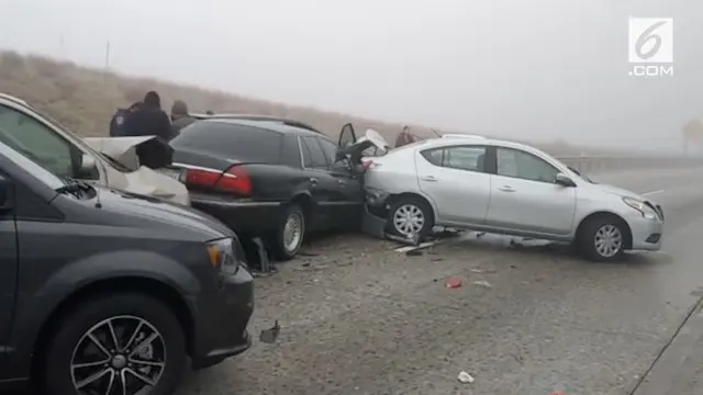 VIDEO: Belasan Mobil Tabrakan Beruntun Akibat Kabut
