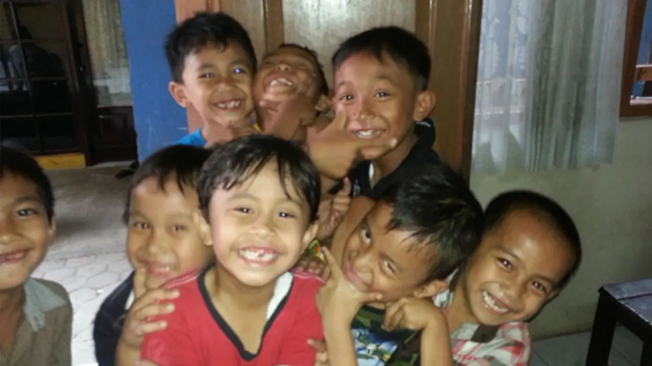 Senangnya Anak-anak Belajar di Posyandu Bersama Komunitas PM