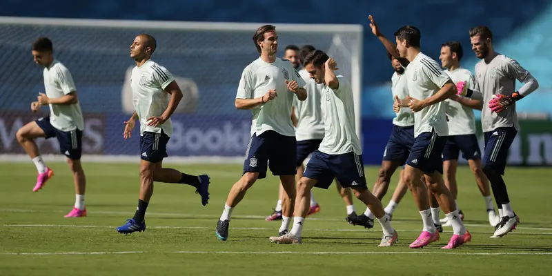 FOTO: Persiapan Pemain Spanyol Jelang Hadapi Swedia di Euro 2020