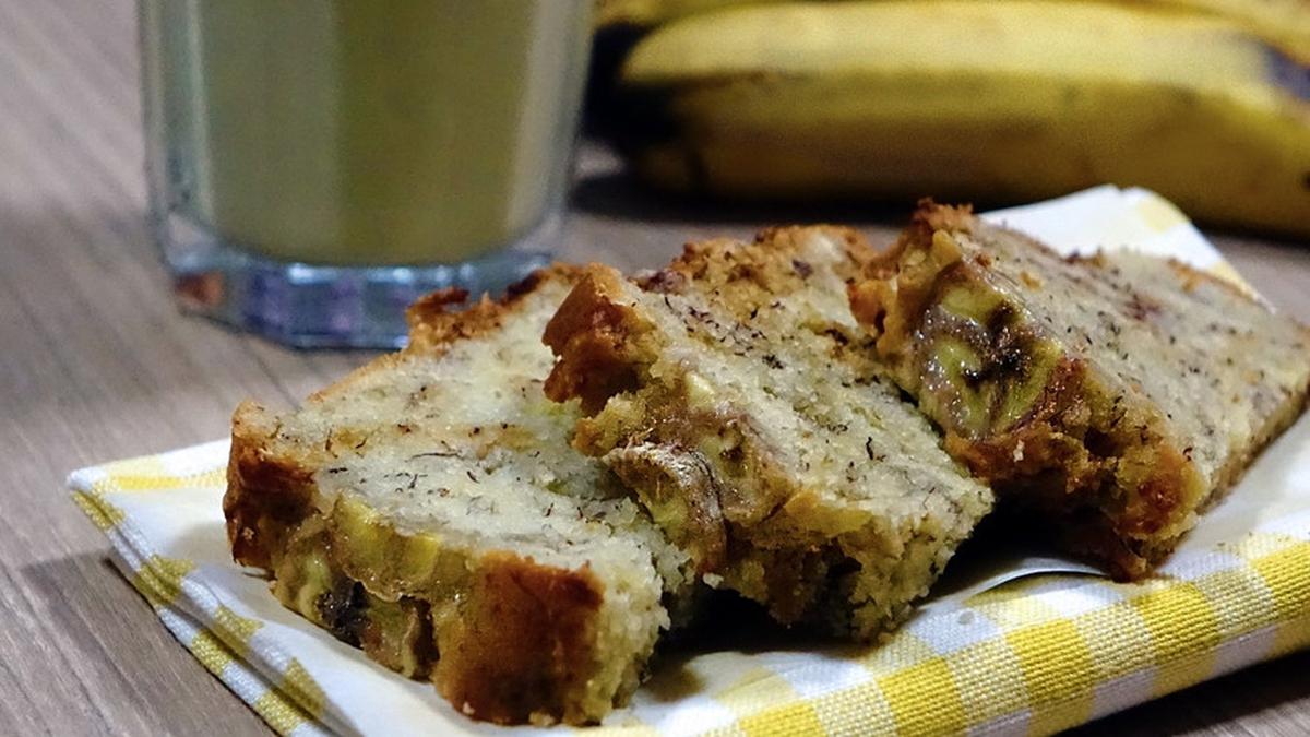 Cara Membuat Kue Roti Pisang Kukus, Cocok Jadi Suguhan Arisan Bulanan