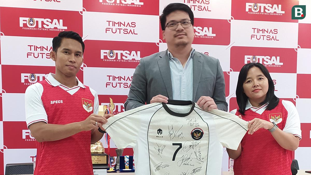Bentuk Syukur dan Kepedulian, Timnas Futsal Putra Indonesia Lelang Jersey untuk Korban Bencana Sumatera