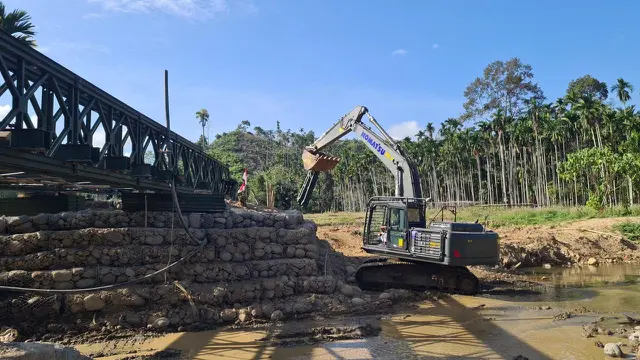 Jembatan Darurat di Aceh