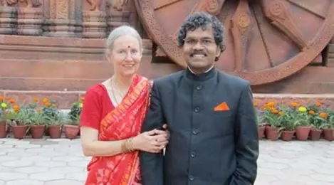 Kisah Pria India Wanita Swedia Jadi Bukti Bahwa Kekuatan Cinta Luar Biasa Lifestyle Fimela Com