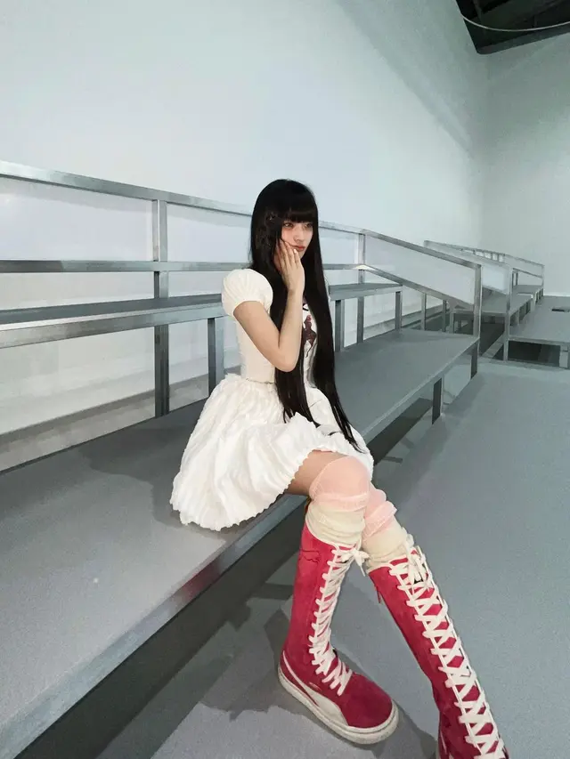 Iroha ILLIT (Instagram/illit_official)