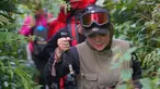 Sarita Abdul Mukti sendiri terbilang aktif di media sosial. Ibu empat anak ini juga kerap mengunggah berbagai kegiatannya termasuk saat berolahraga ataupun trekking. (Liputan6.com/IG/@queen_saritaabdulmukti)