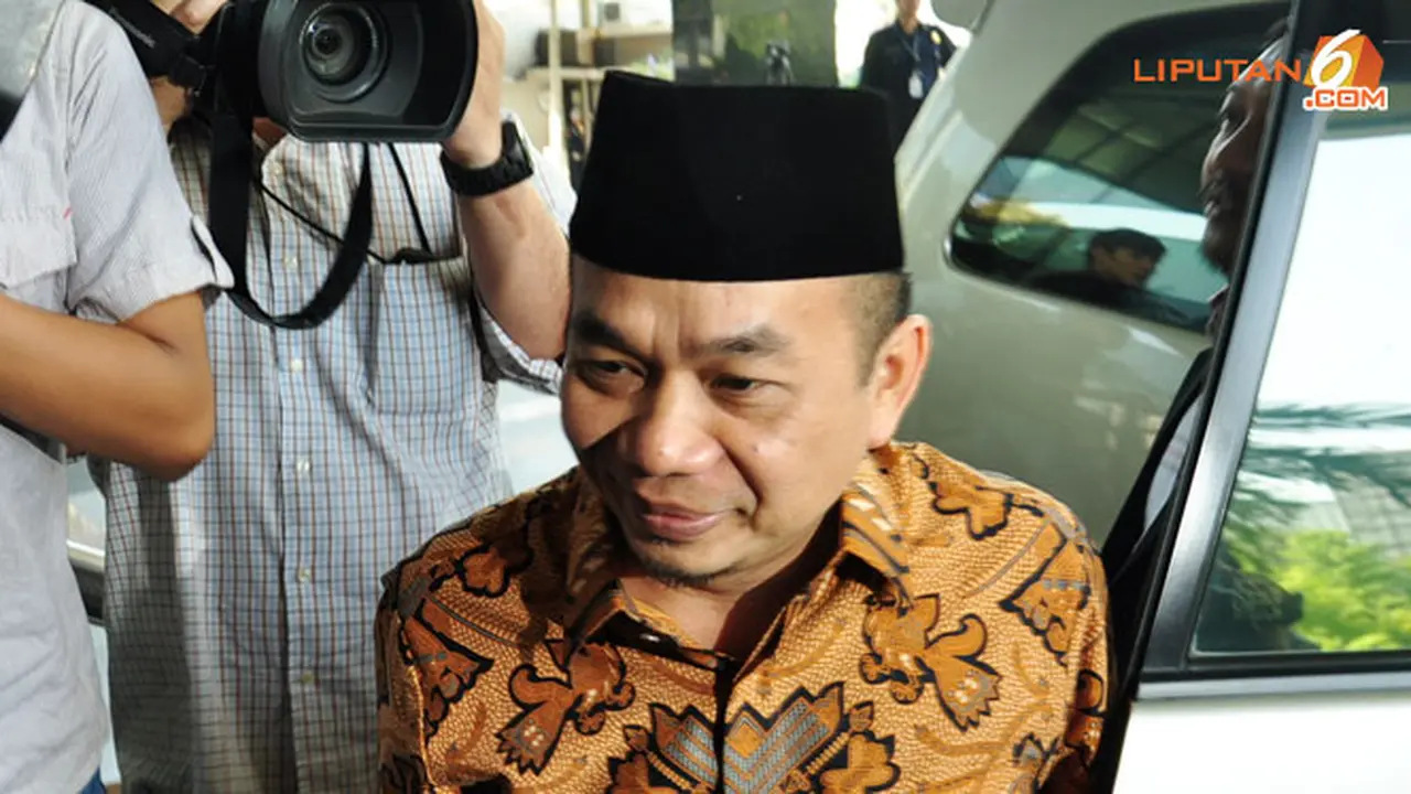 politikus-pks130321b.jpg